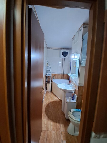 Metrou Aparatorii Patriei